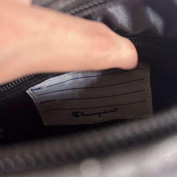 Champion Prime Waist Pack/Fanny Pack/mini sling bag, Gray Oversize Logo Unisex - Picture 5 of 13